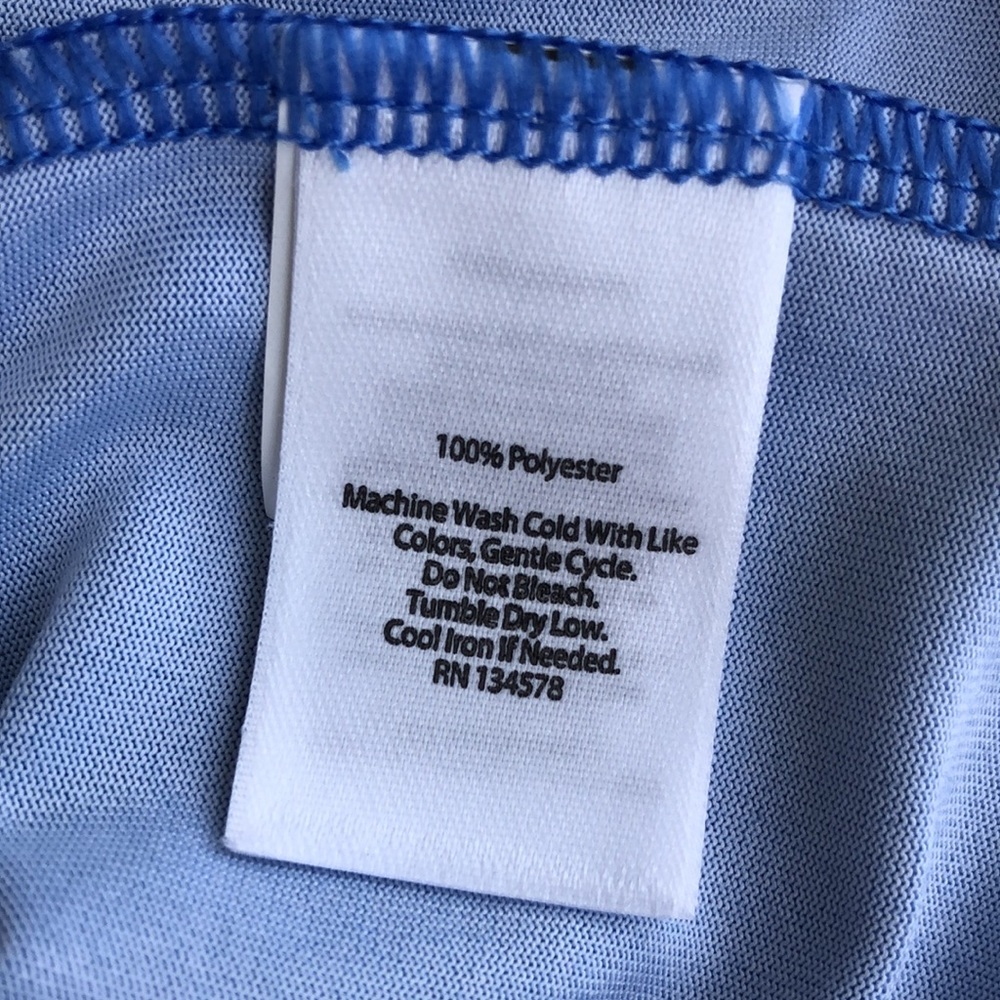 Like new! - VINEYARD VINES Performance Long Sleeve Whale Shirt - Picture 8 of 8